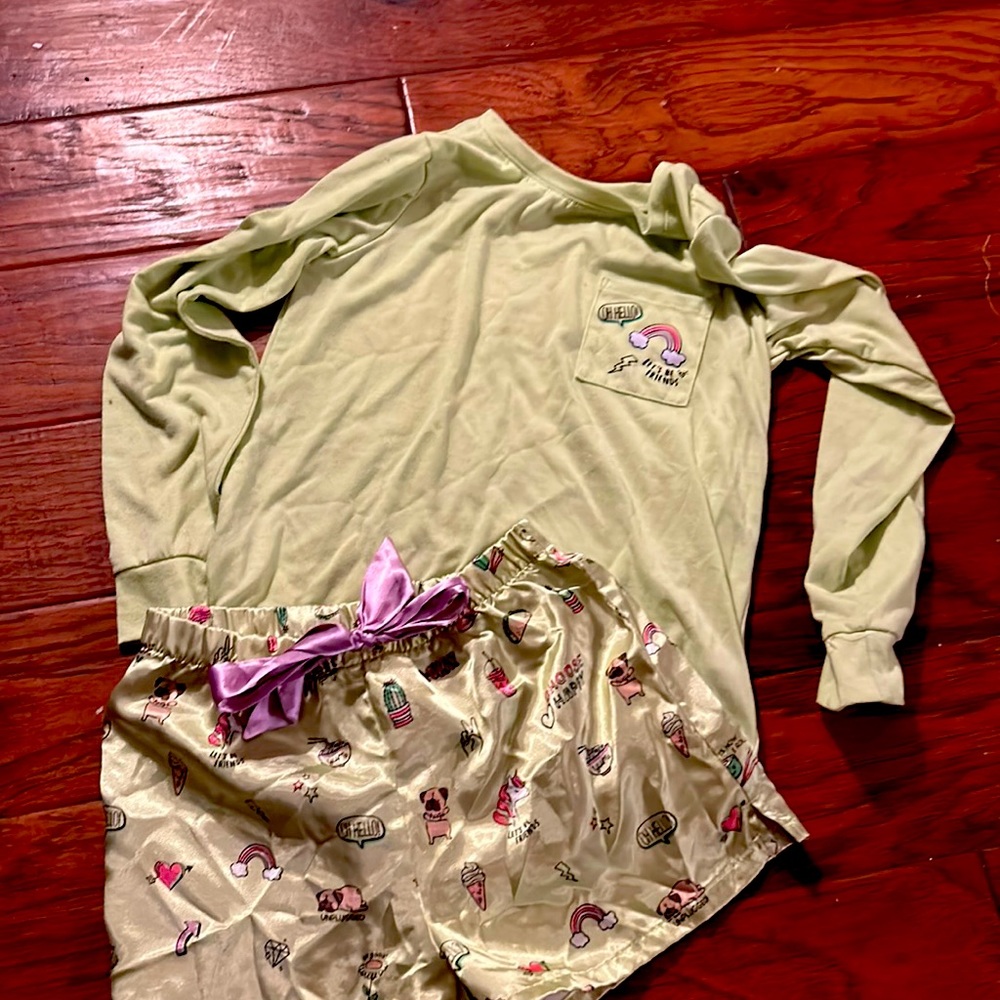 Justice, limited edition green pajama set. Size 10!